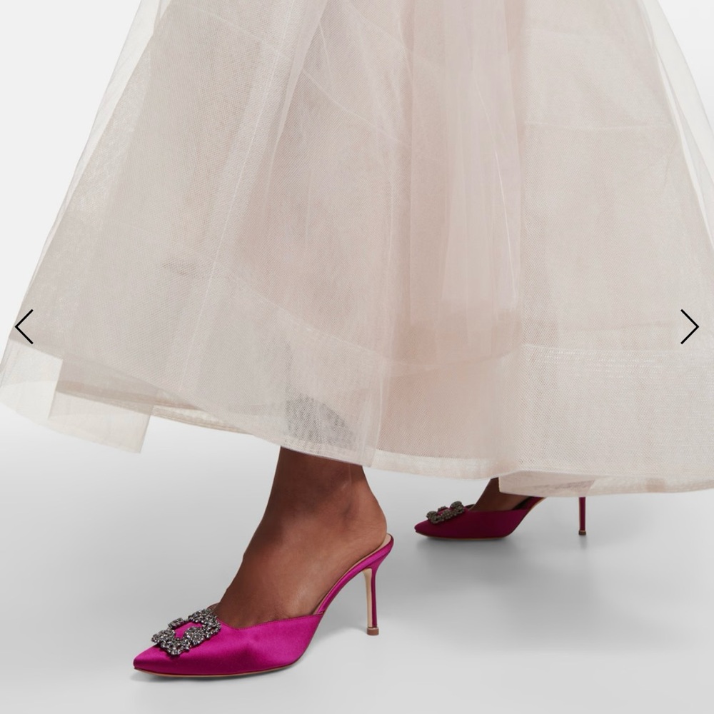 Manolo Blahnik Fuchsia Satin Embellished Pointed-Toe Mules - Picture 2 of 6